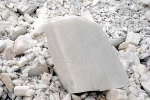 遼寧地區(qū)轉(zhuǎn)讓方解石礦